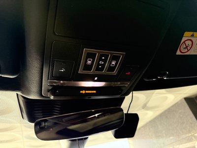 2023 LAND Rover DISCOVERY — миниатюра 14