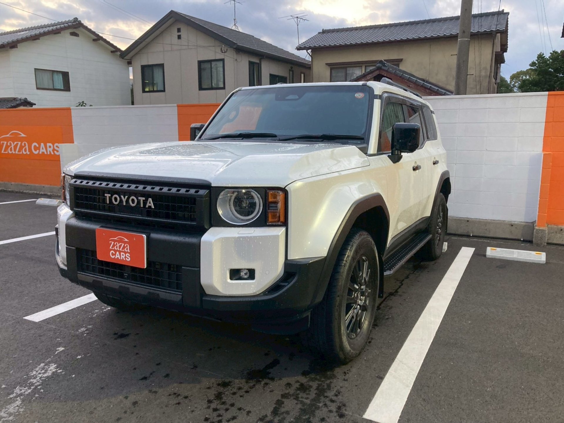 TOYOTA LAND CRUISER 250 - View 1