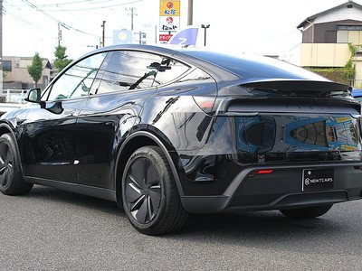 صورة مصغرة 14 لـ 2025 Tesla MODEL Y