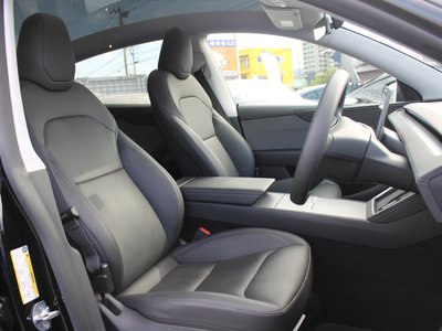 صورة مصغرة 20 لـ 2025 Tesla MODEL Y