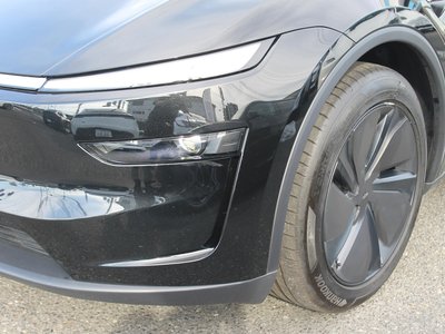 صورة مصغرة 40 لـ 2025 Tesla MODEL Y