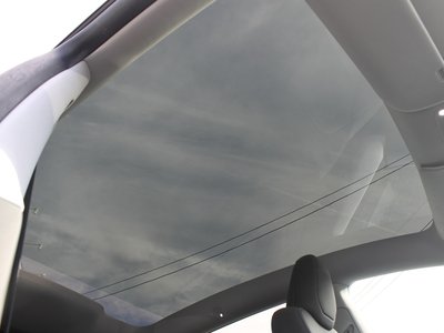 صورة مصغرة 19 لـ 2025 Tesla MODEL Y