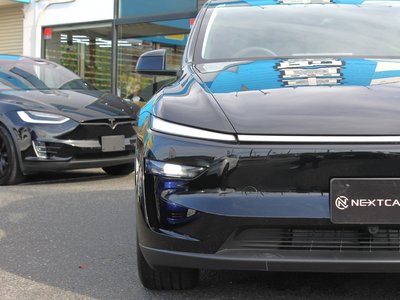 صورة مصغرة 41 لـ 2025 Tesla MODEL Y