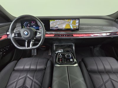 2024 BMW 7 SERIES photo 5