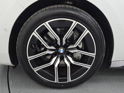 2024 BMW 7 SERIES photo 6