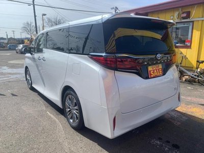 TOYOTA ALPHARD - 8