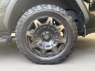 TOYOTA LAND CRUISER 300 - 10