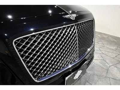 BENTLEY BENTAYGA - 10