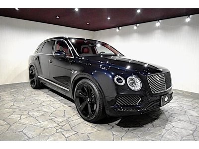 BENTLEY BENTAYGA - 1