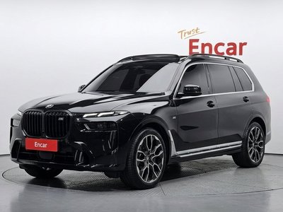 صورة 1 لـ 2024 BMW X7