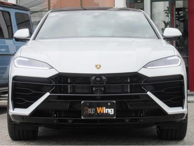 LAMBORGHINI URUS - 2