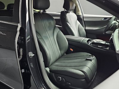 2022 Genesis ELECTRIFIED G80 (RG3) — миниатюра 18
