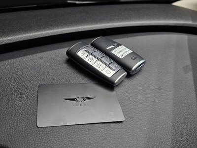 2022 Genesis ELECTRIFIED G80 (RG3) — миниатюра 35