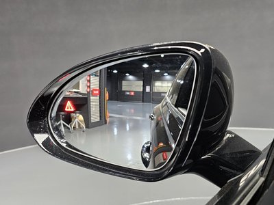 2022 Genesis ELECTRIFIED G80 (RG3) — миниатюра 36