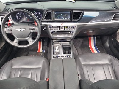 صورة 5 لـ 2017 GENESIS G80