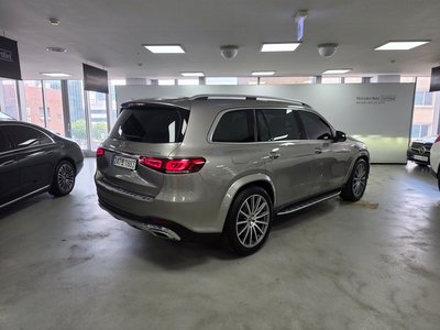 2021 Mercedes-BENZ GLS 照片 4