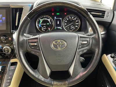 TOYOTA VELLFIRE - 5