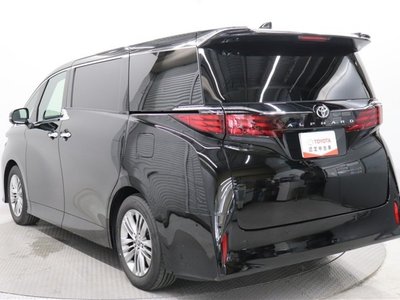 TOYOTA ALPHARD - 4