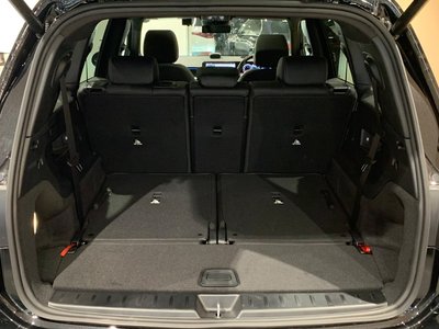 2026 Mercedes-BENZ GLB AMG — миниатюра 25