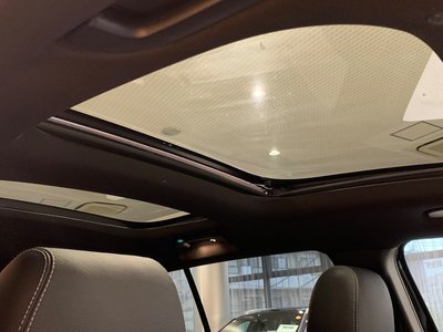 2026 Mercedes-BENZ GLB AMG — миниатюра 16