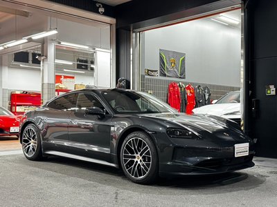 2025 Porsche TAYCAN 缩略图 27