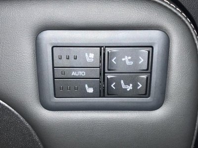 2025 Toyota ALPHARD — миниатюра 39