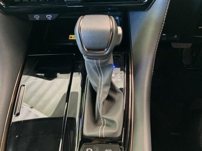 2025 Toyota ALPHARD — миниатюра 18