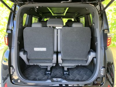 2025 Toyota ALPHARD — миниатюра 20