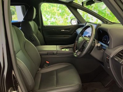 2025 Toyota ALPHARD — фото 4