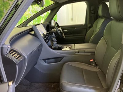2025 Toyota ALPHARD — фото 7