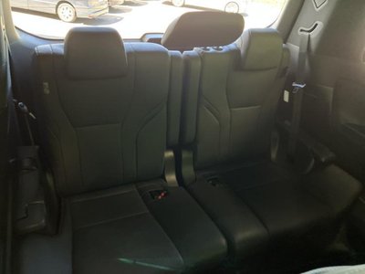 2025 Toyota ALPHARD — фото 6