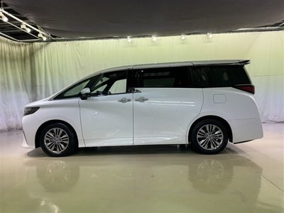 TOYOTA ALPHARD - 4