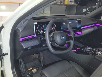 BMW 5 SERIES - 7