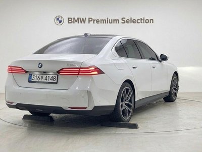BMW 5 SERIES - 5