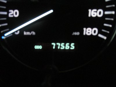 TOYOTA LAND CRUISER 100 - 9