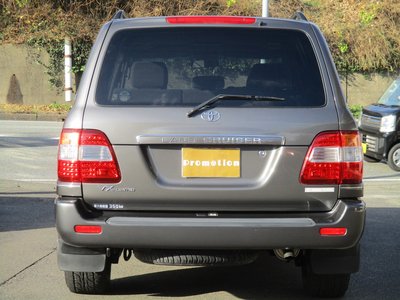 TOYOTA LAND CRUISER 100 - 5