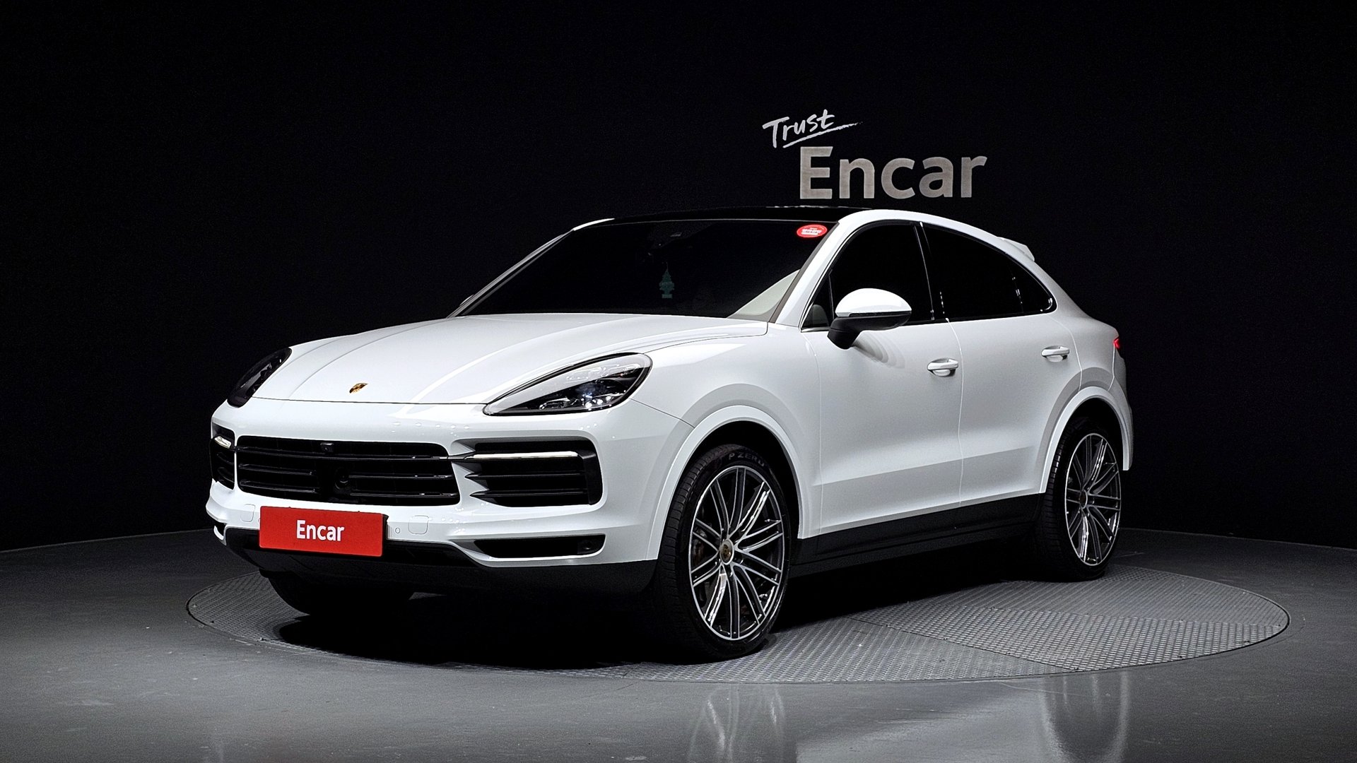 PORSCHE CAYENNE - View 1