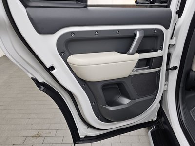 صورة مصغرة 15 لـ 2022 LAND Rover DEFENDER