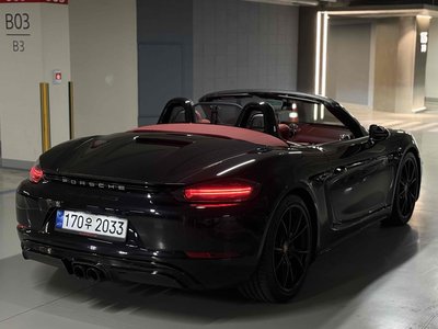 صورة 5 لـ 2019 Porsche 718
