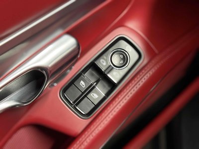صورة مصغرة 12 لـ 2019 Porsche 718