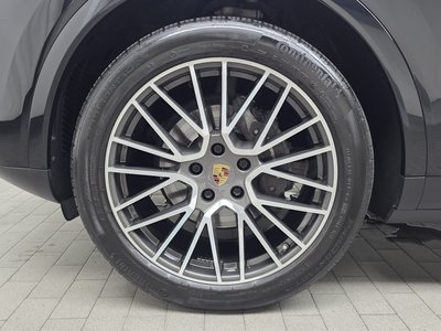 صورة 6 لـ 2022 Porsche CAYENNE