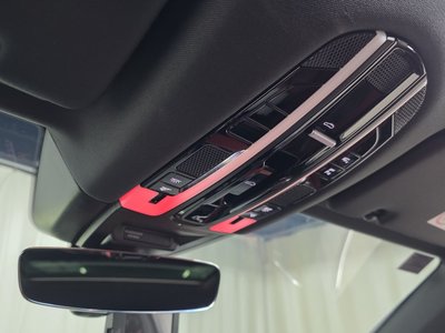 2022 Porsche CAYENNE — миниатюра 23
