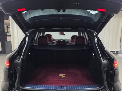 2022 Porsche CAYENNE — миниатюра 24