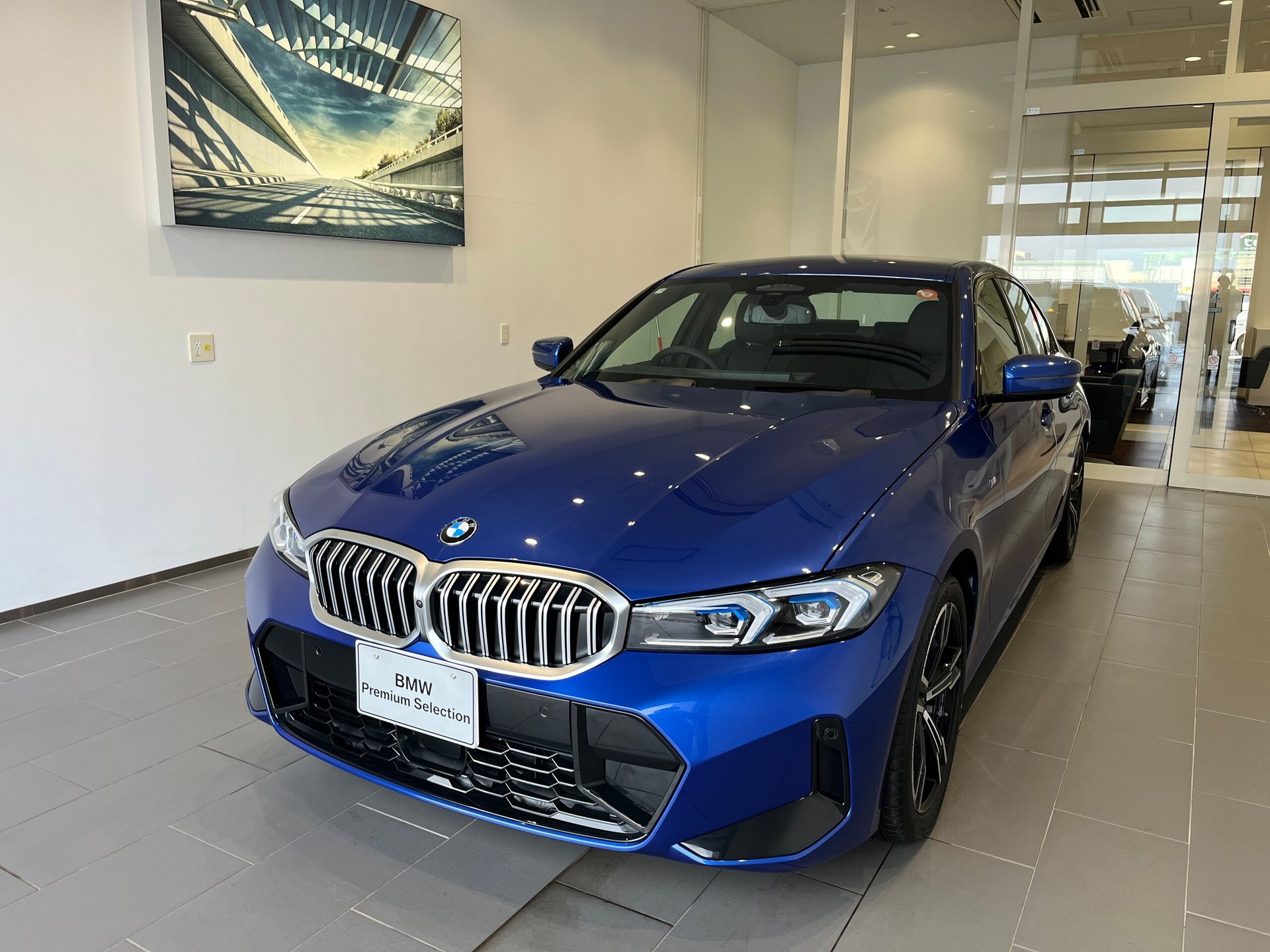 BMW 3 SERIES - View 1