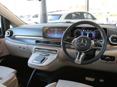 MERCEDES-BENZ V-CLASS - 2
