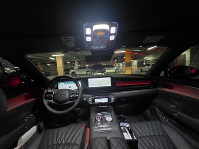 2025 Genesis G90 (RS4) 照片 8
