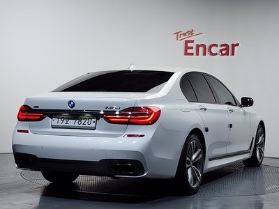 BMW 7 SERIES - 3