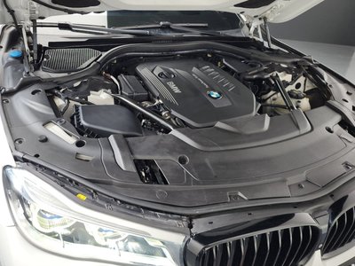 BMW 7 SERIES - 7