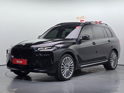 2024 BMW X7 照片 1
