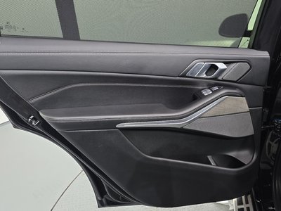 2024 BMW X7 缩略图 15